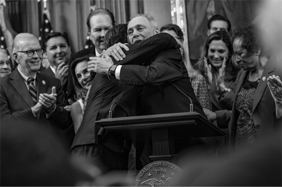 bw bill signing